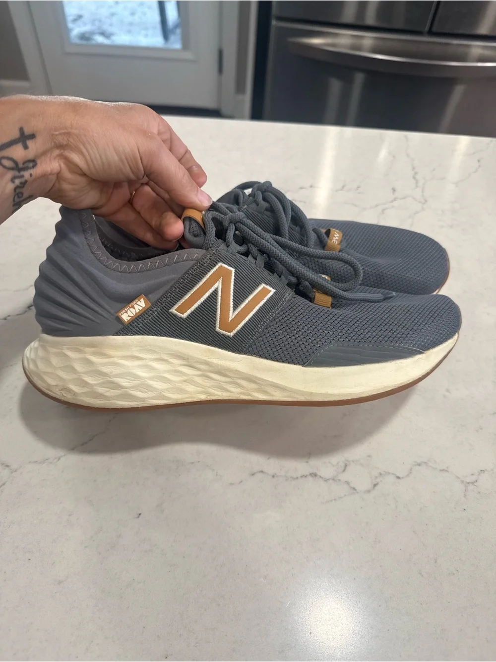 New Balance Fresh Foam Roav Backpack Lead Gray Mesh Lace Up Sneaker Mens Size 10